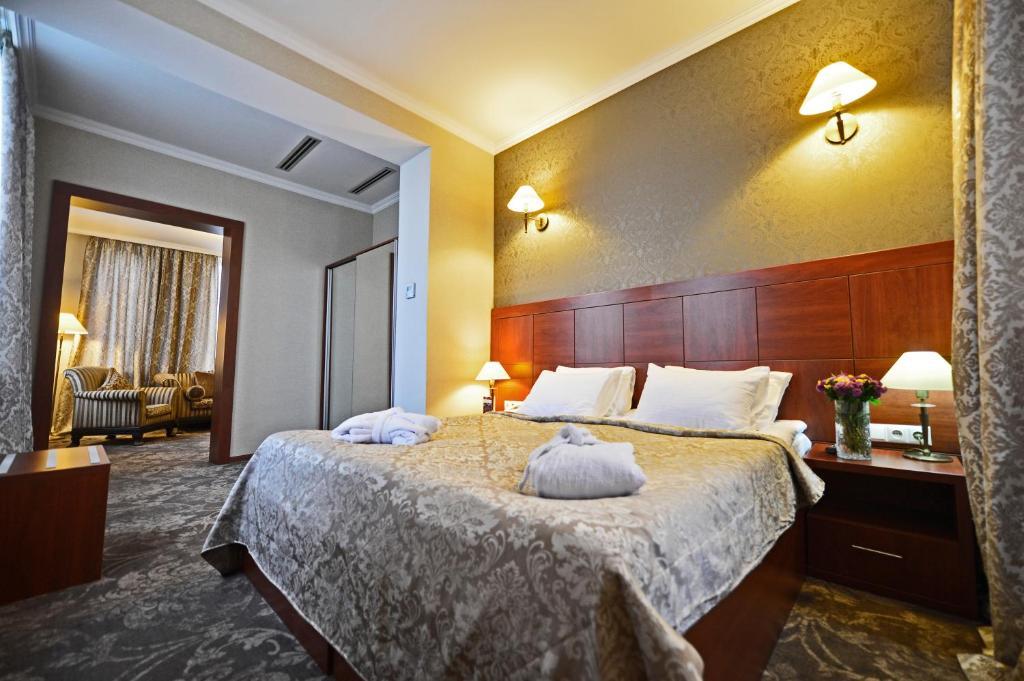 Hotel Astoria Tbilisi Bagian luar foto